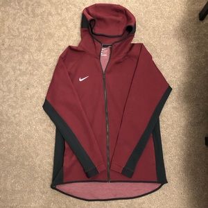 ❤️ Nike® Showtime 2.0 Zip-Up